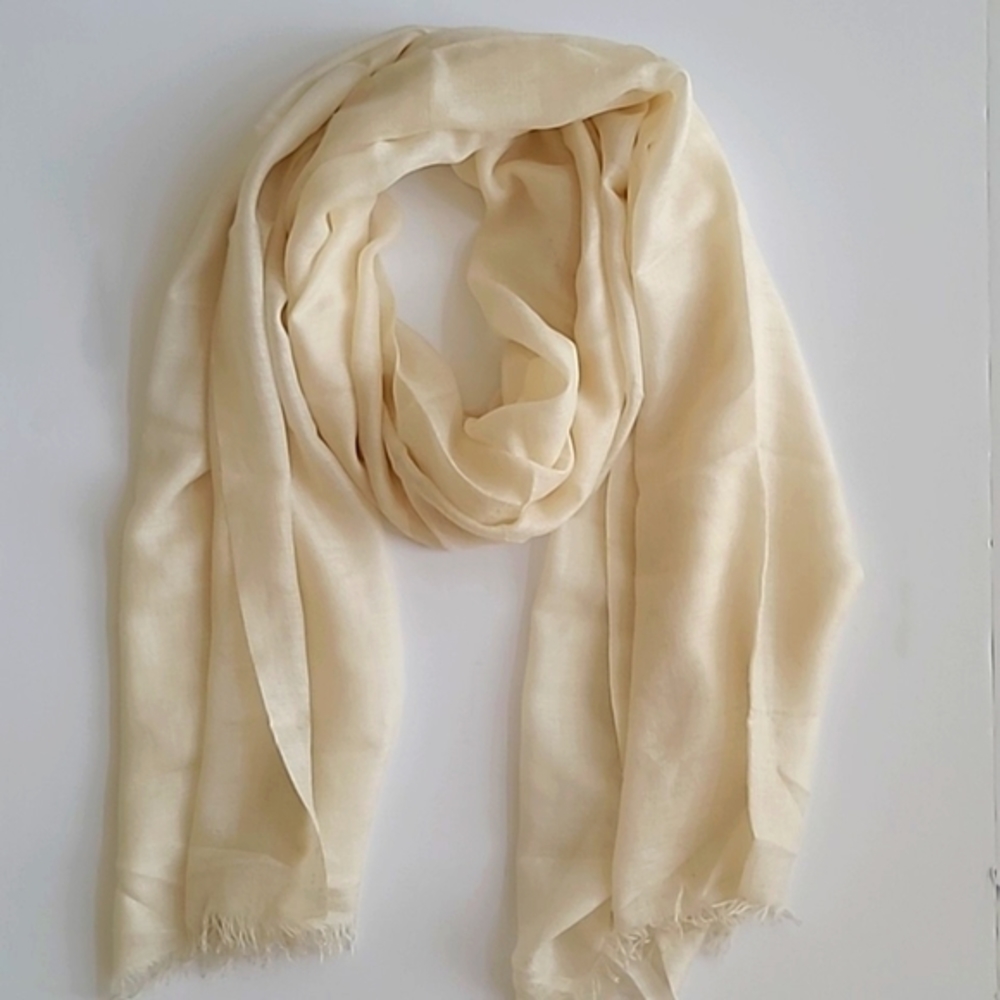 Grand Scarf 34"W x 84"L.